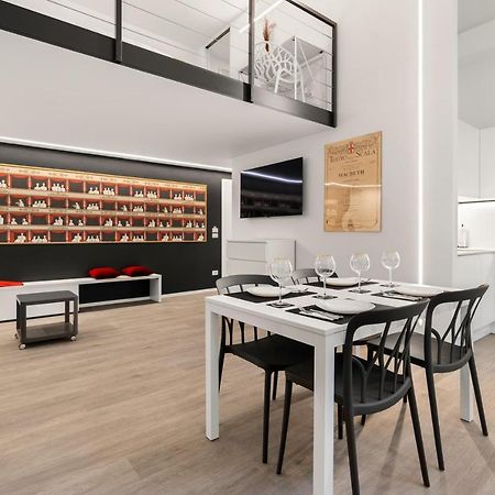 Modern Quiet Super Central Luxury Apartment มิลาน ภายนอก รูปภาพ