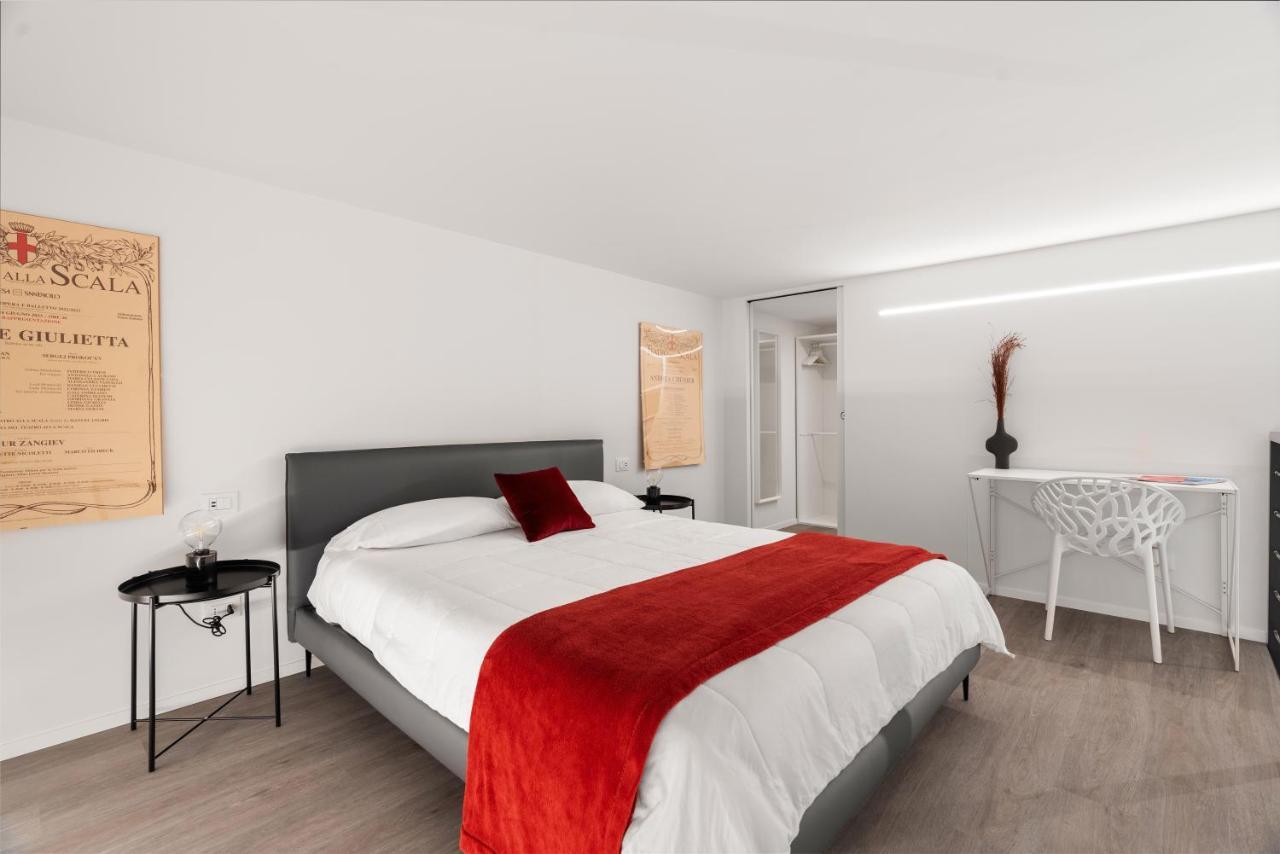 Modern Quiet Super Central Luxury Apartment มิลาน ภายนอก รูปภาพ